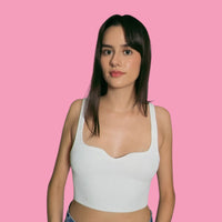 Women's Sleeveless Cropped Rib Knit Seamless Sweetheart Neckline Tank Top